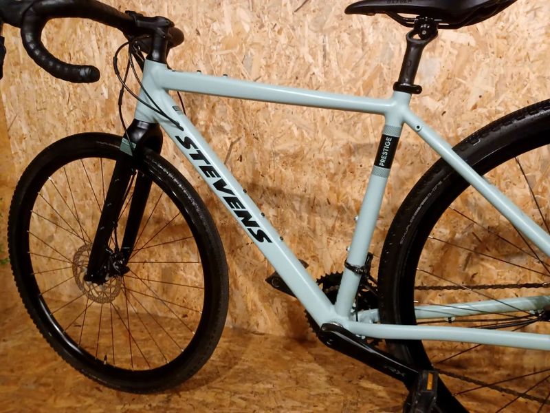 Gravel STEVENS Prestige Sage Green 2025, velikost rámu S
