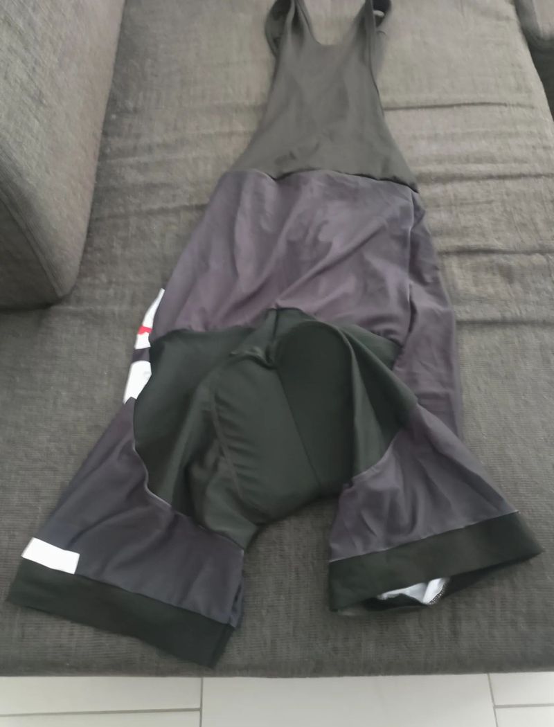 Cyklistické kraťasy 