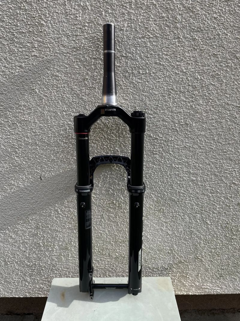 Rock Shox Pike Ultimate 140 mm Charger 3 RC2, Buttercups