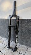 Rock Shox Lyrik Ultimate 160 mm, Charger 3 