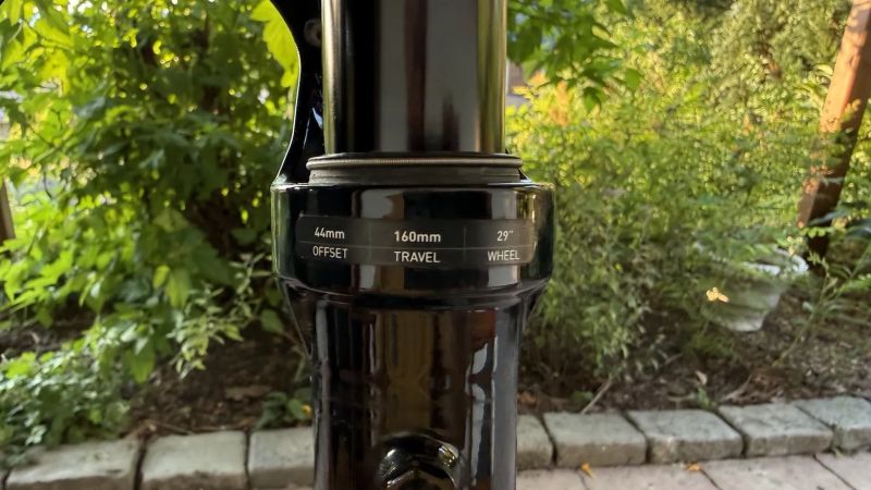 Rock Shox Lyrik Ultimate 160 mm, Charger 3 
