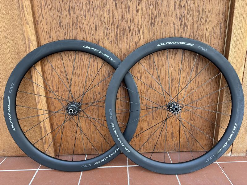 Zapletená kola Shimano DURA-ACE C50 - zánovní 