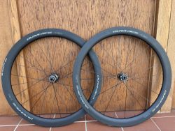 Galusková zapletená kola Shimano DURA-ACE C50 - zánovní 