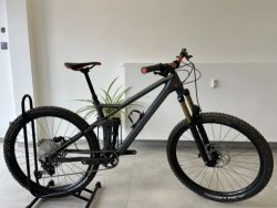 Cube Stereo 140 HPC Race M
