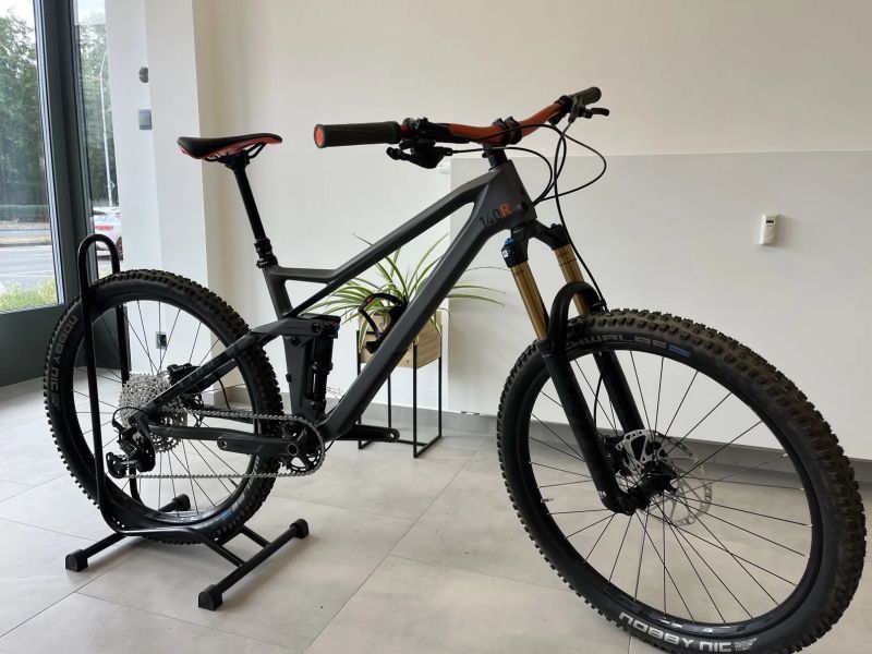 Cube Stereo 140 HPC Race M