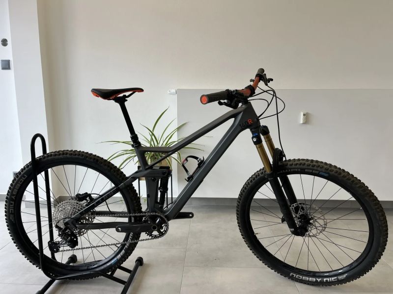 Cube Stereo 140 HPC Race M