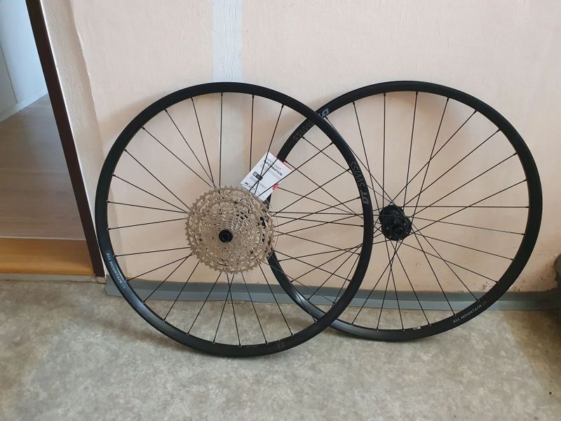 DT Swiss AM LN 370 29´´s kazetou Shimano Deore M6100 - 12, 10-51