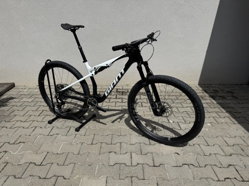 Giant GIANT Anthem Advanced SL 2
