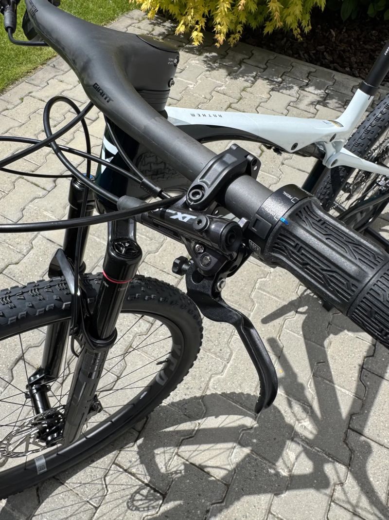 Giant GIANT Anthem Advanced SL 2