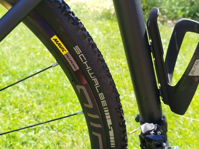 Triban RC500, kola MAVIC Allroad