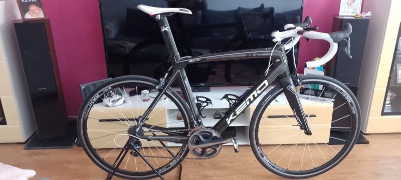 Full Karbon Aero Bike