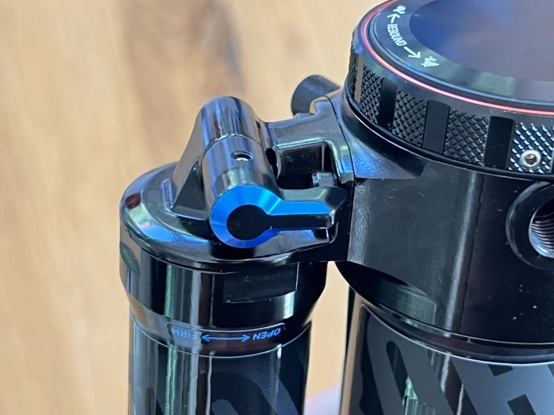 Rock Shox Super Deluxe Select+ 205x65