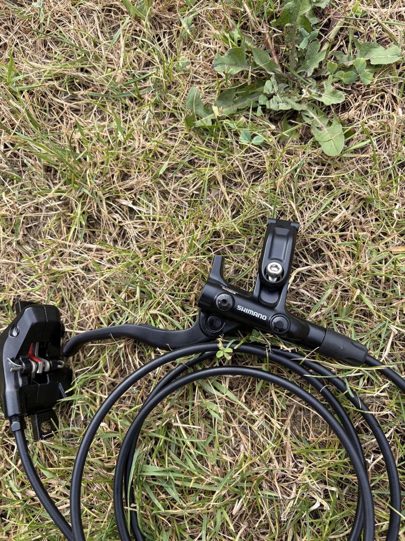 Nabízím brzdy Shimano BL-4100 BR-MT410 hydraulické brzdy komplet 1000/1700 mm MTB