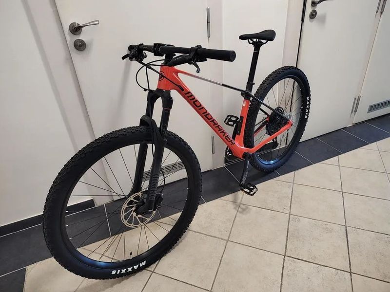 Mondraker Chrono Carbon