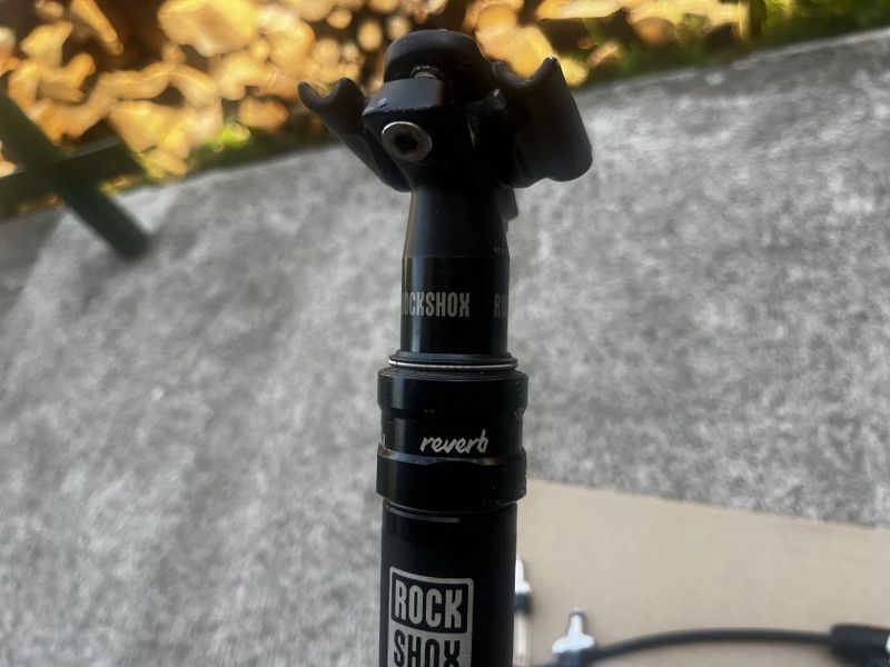 Rock Shox Reverb - 31,6mm, 390cm, 125mm zdvih