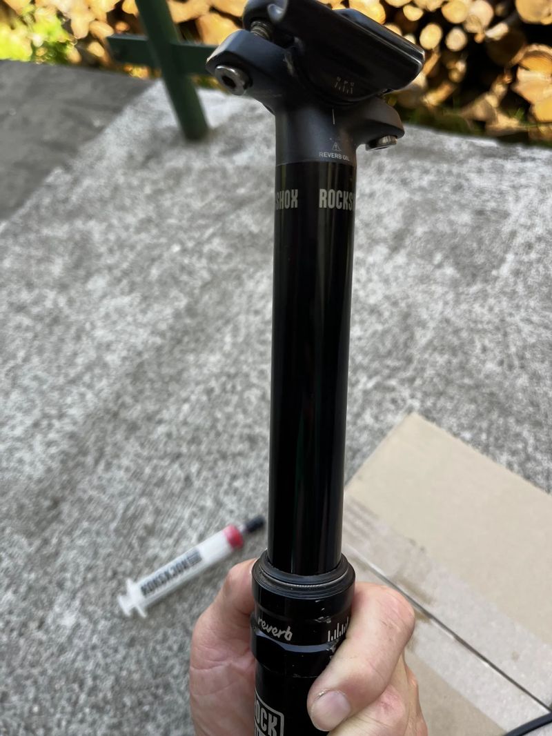 Rock Shox Reverb - 31,6mm, 390cm, 125mm zdvih