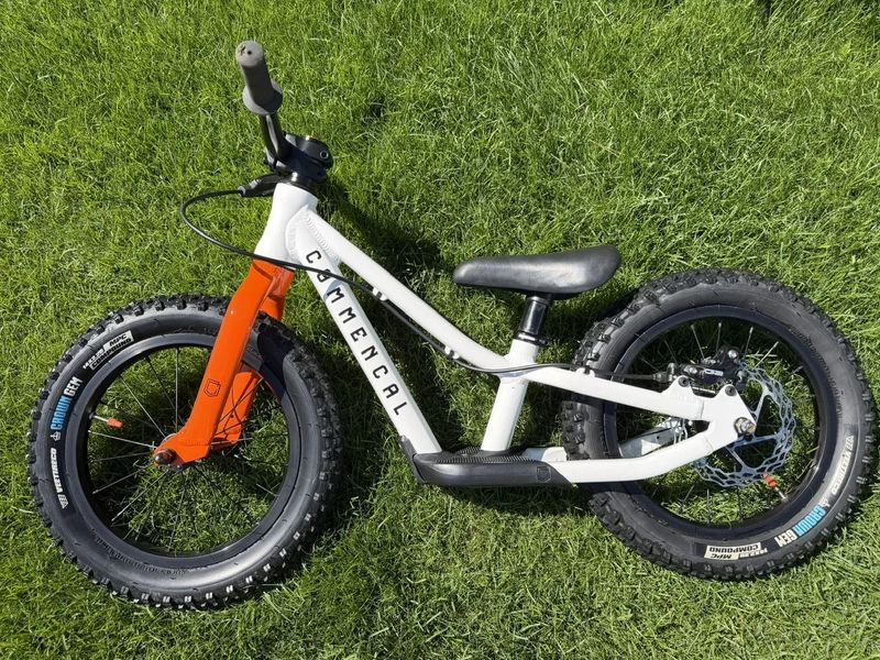Commencal odrážedlo Ramones 14 Pure White