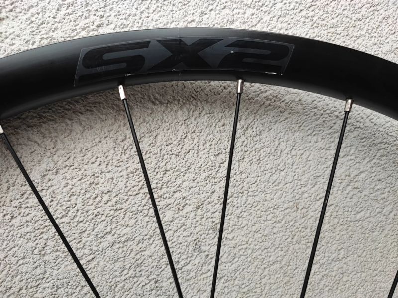 Zapletená kola GIANT SX2, dynamo CON -TEC,