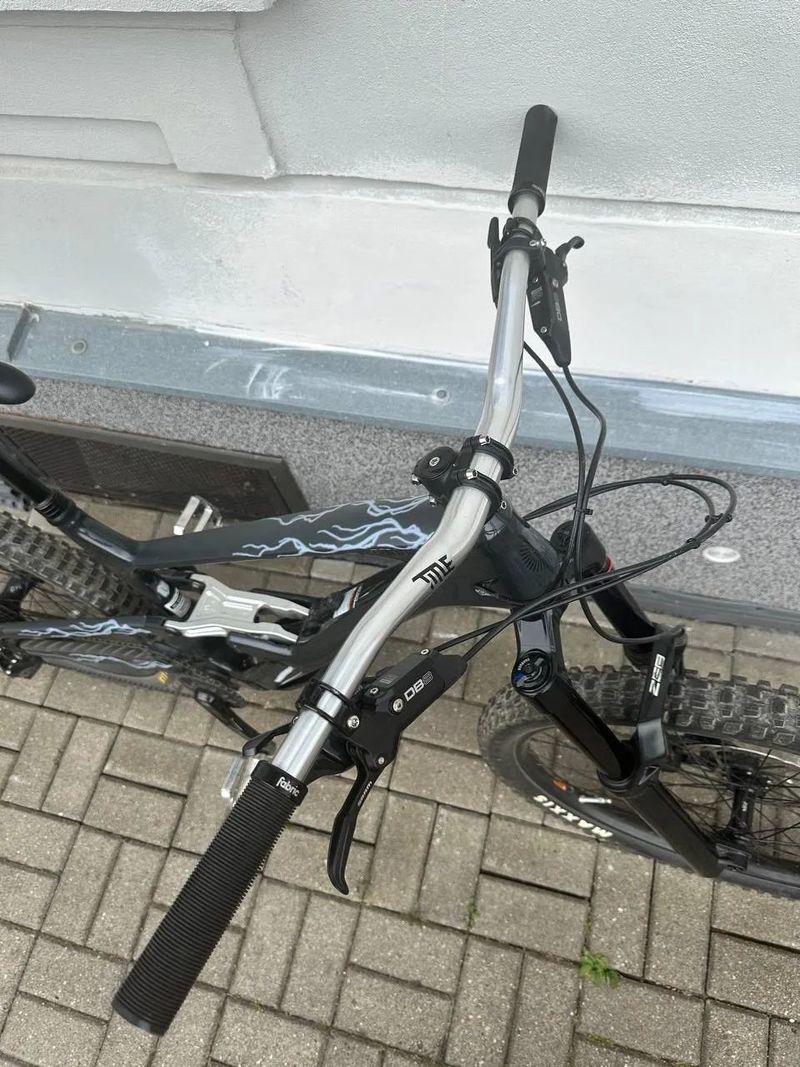 Cannondale Jekyll 2024/ MX