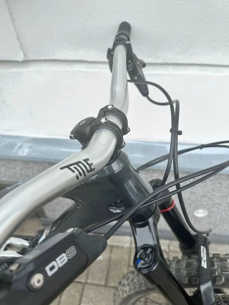 Cannondale Jekyll 2024/ MX