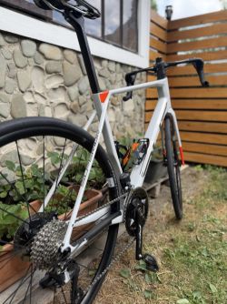 Superior X-Road team Elite Di2