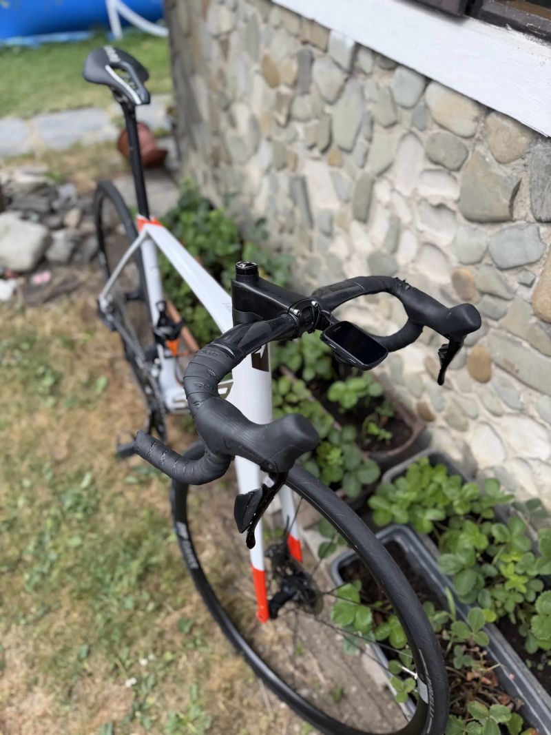 Superior X-Road team Elite Di2