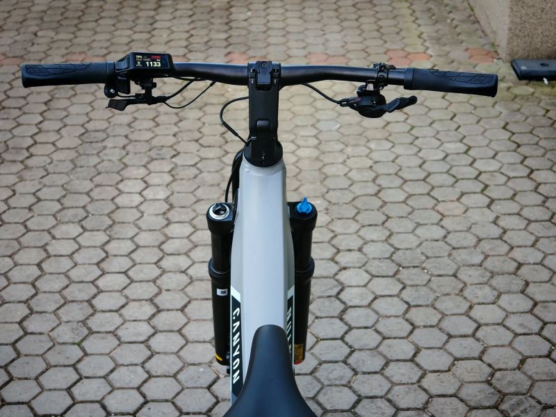 Canyon Pathlite:On 8