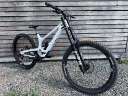 YT Industries Tues 2025