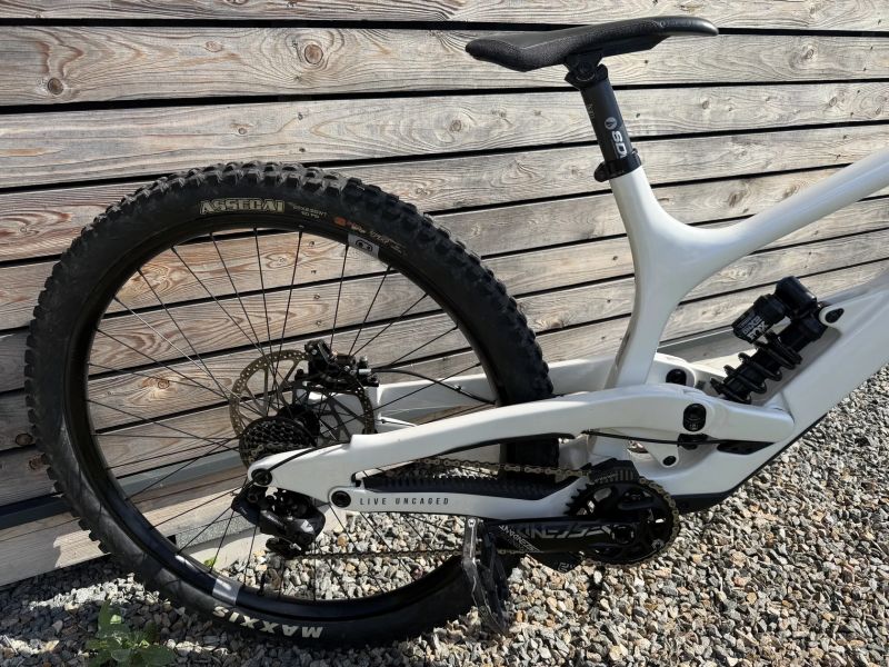 YT Industries Tues 2025