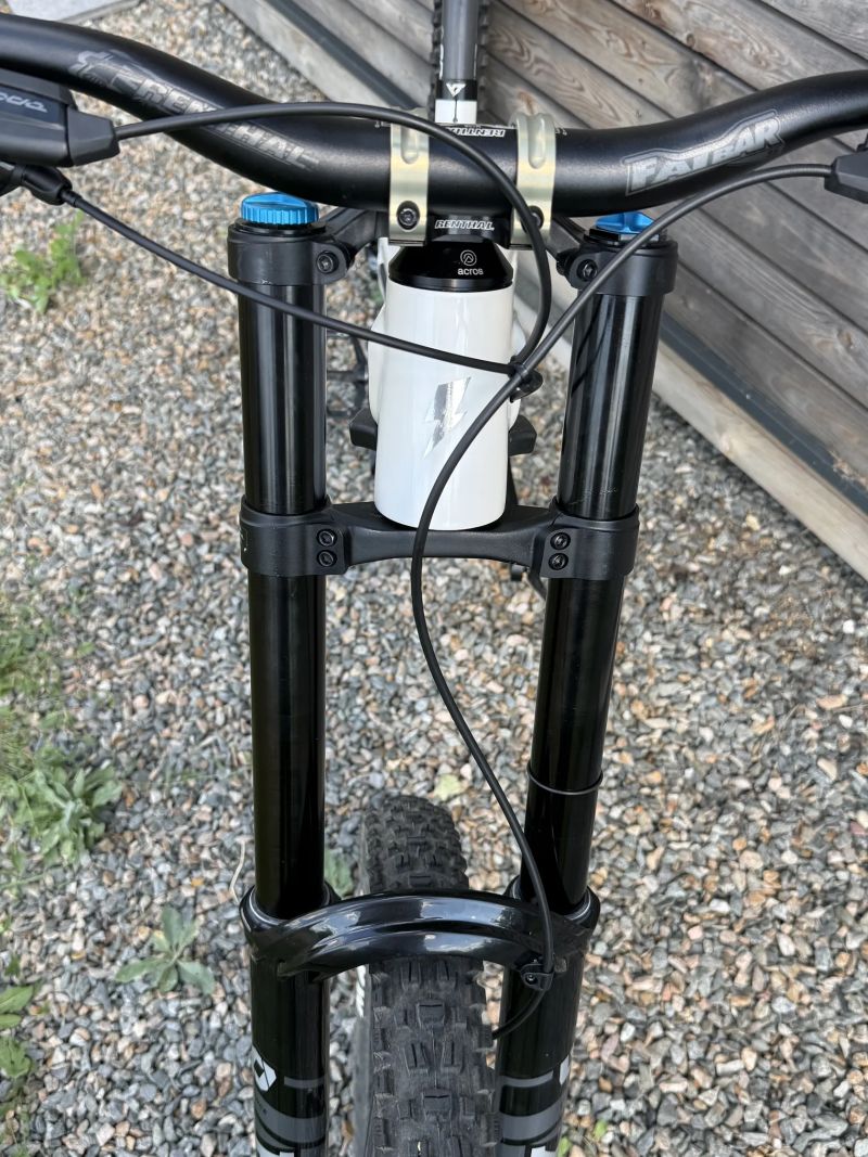 YT Industries Tues 2025