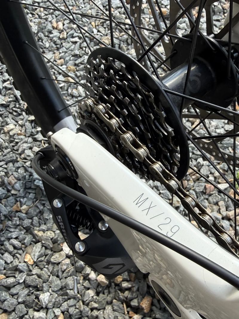 YT Industries Tues 2025
