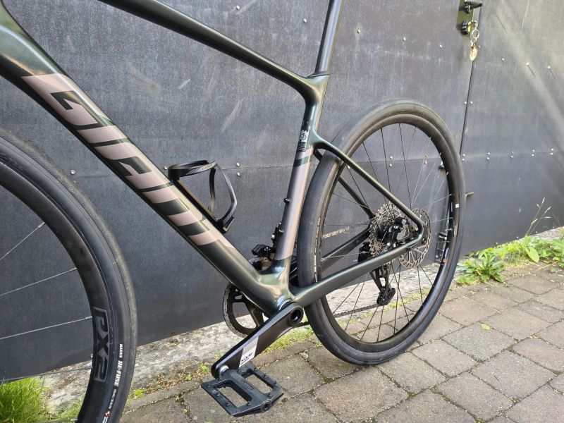 Giant FastRoad Advanced 1 2025