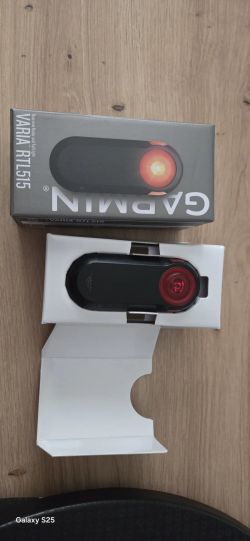 Prodám cyklo radar Garmin Varia 515