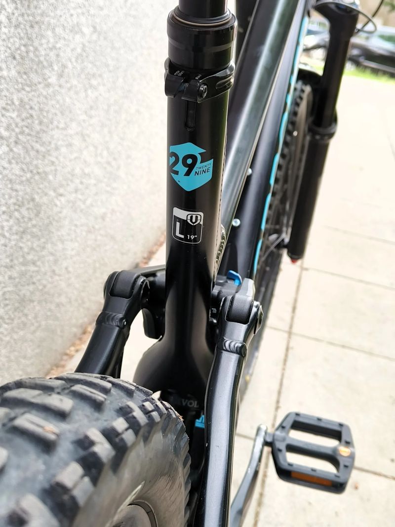 Mondraker FOXY XR 29", vel. L, zdvihy 160/160 mm, 15,4 kg