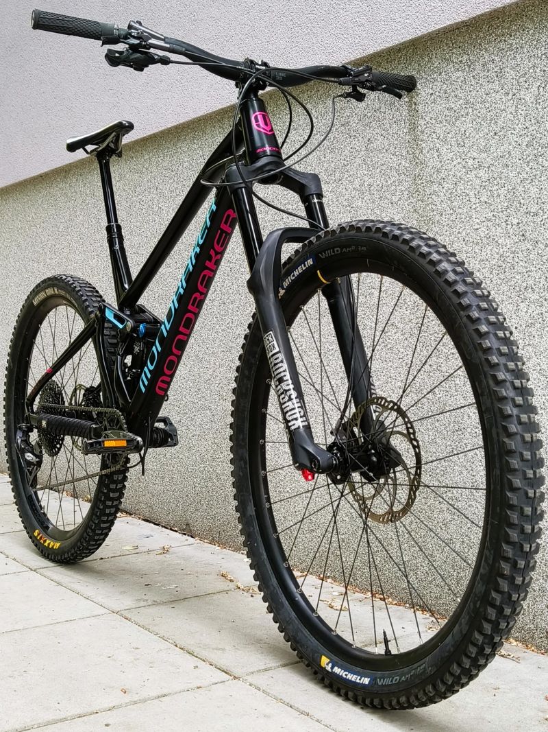 Mondraker FOXY XR 29", vel. L, zdvihy 160/160 mm, 15,4 kg