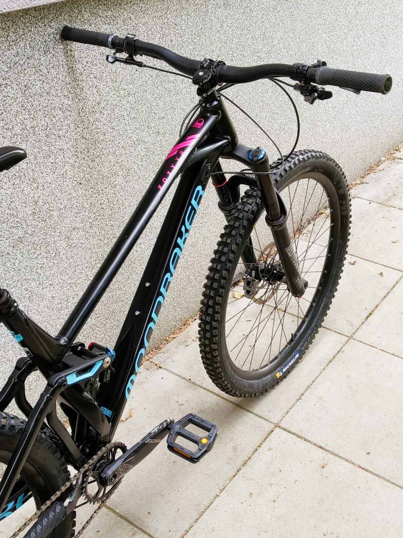 Mondraker FOXY XR 29", vel. L, zdvihy 160/160 mm, 15,4 kg