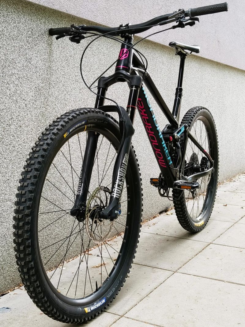 Mondraker FOXY XR 29", vel. L, zdvihy 160/160 mm, 15,4 kg