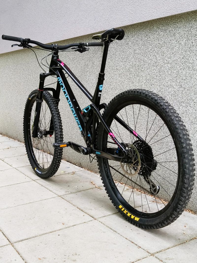 Mondraker FOXY XR 29", vel. L, zdvihy 160/160 mm, 15,4 kg