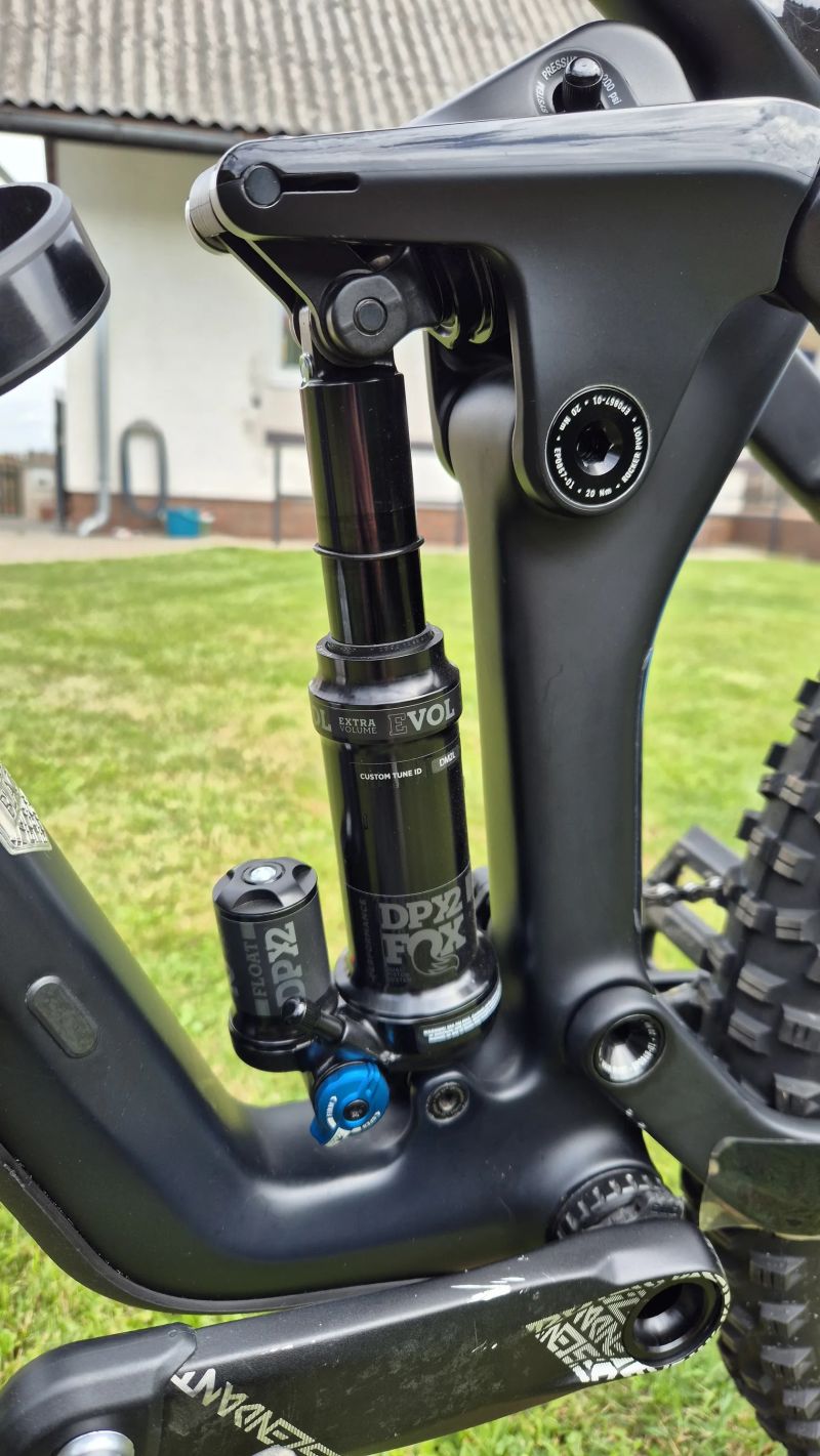 Canyon Strive CF TOP stav