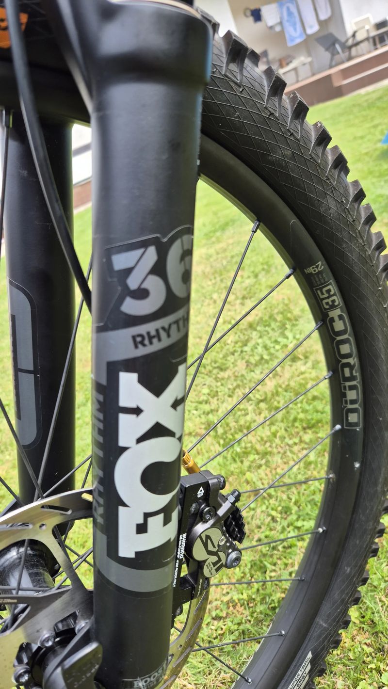 Canyon Strive CF TOP stav