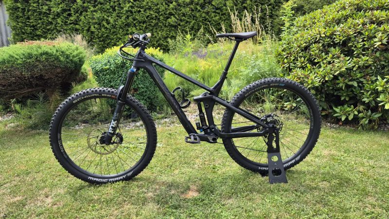 Canyon Strive CF TOP stav