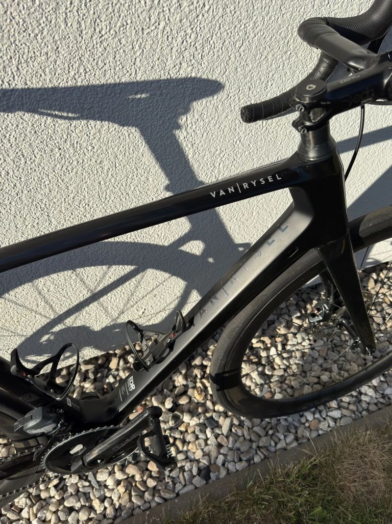Van Rysel EDR CF Disc | SRAM Force AXS | Zipp 303 S | Vel. M