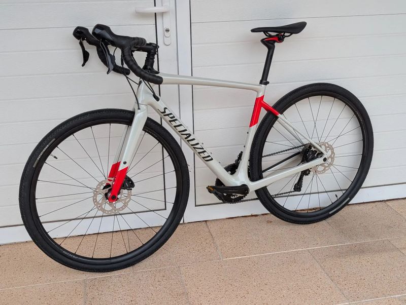 Specialized Specialized Diverge Comp, Karbon, vel. 56, jako nový