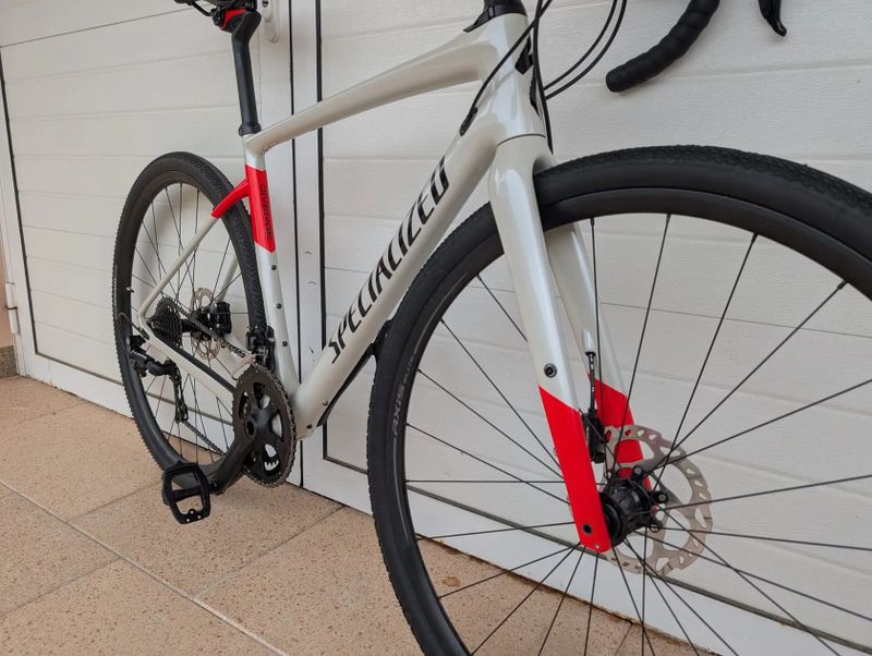 Specialized Specialized Diverge Comp, Karbon, vel. 56, jako nový