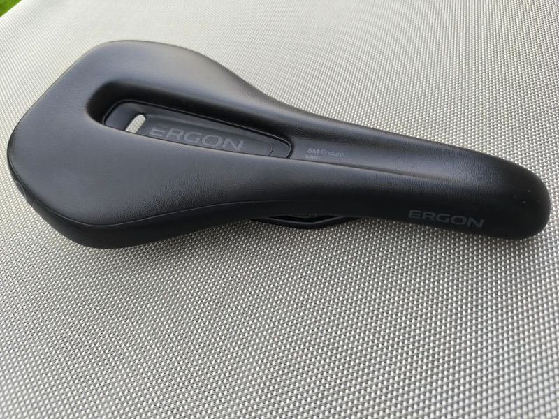 Sedlo ERGON SM ENDURO MEN STEALTH