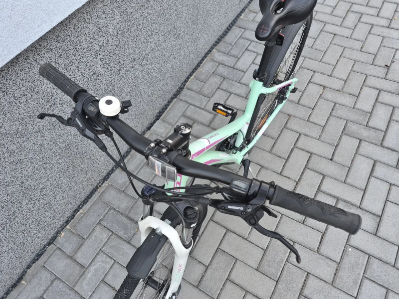 Trekové kolo, dámské, velikost M - GT Transeo 3.0. 