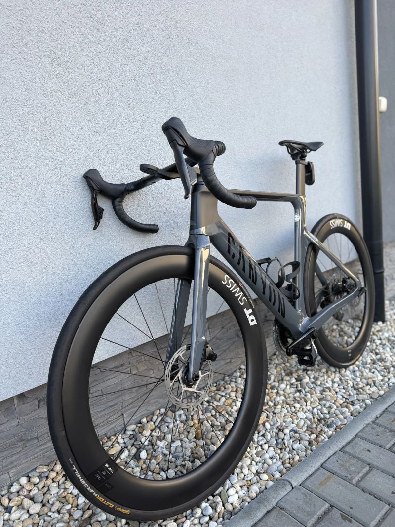 Canyon Aeroad CF SLX 7 AXS
