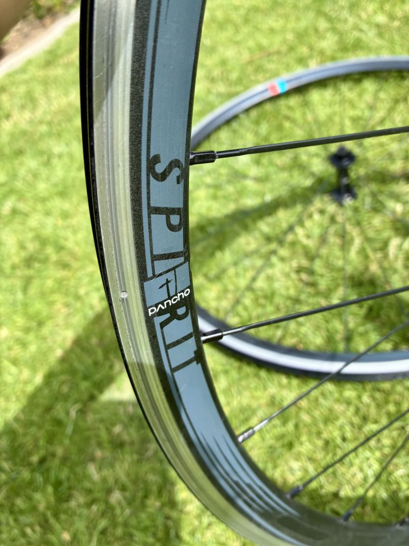 Rakouská kola Panchowheels Spirit 28