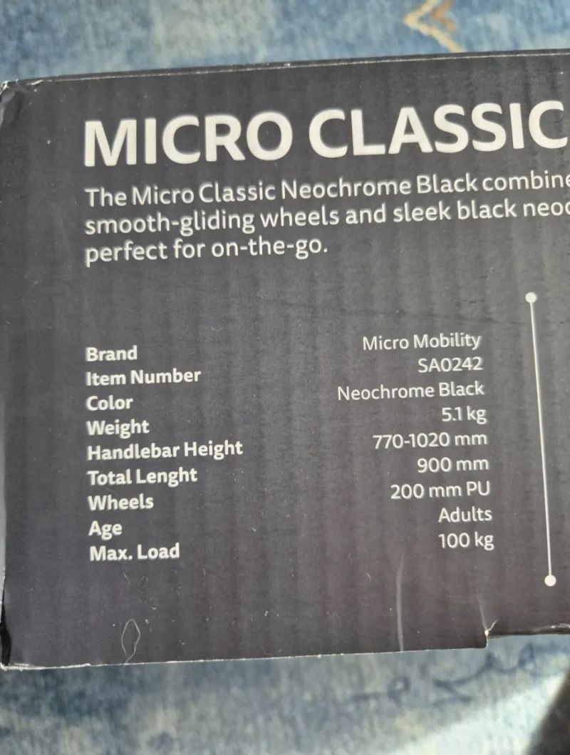 Koloběžka Micro Classic Neochrome Black