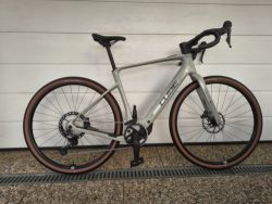 Cube Nuroad Hybrid C:62 RACE 400X 2026 reedbeige´n´black